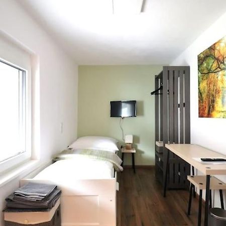 Schickes Zimmer Mit Top-Ausstattung In Idealer Lage Feldkirch Exteriör bild